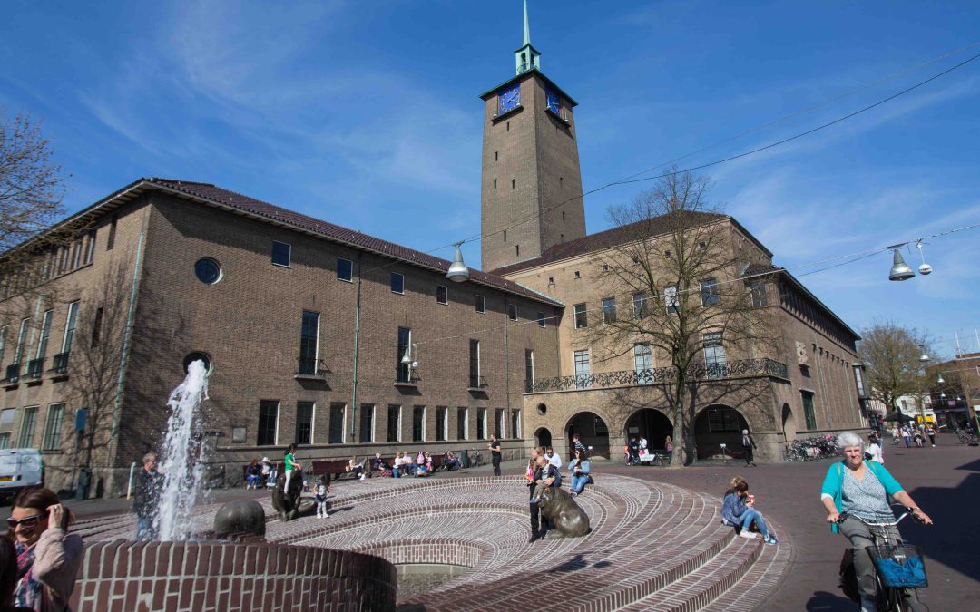 Enschede pakt leegstand scholen aan